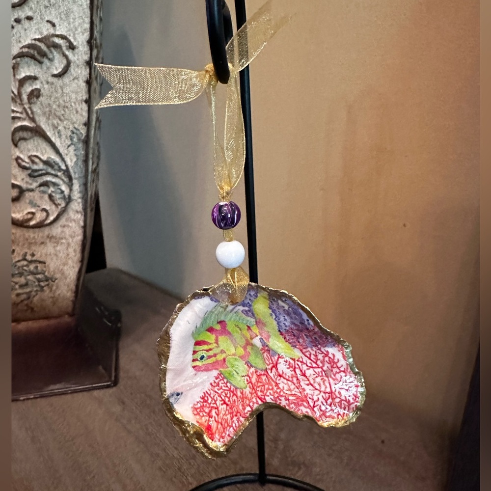 Adorable fish decoupage oyster ornament